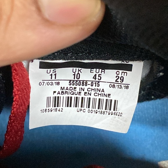 Air Jordan 1 Retro OG High Sports Illustrated “A Star Is Born” - Picture 17 of 17